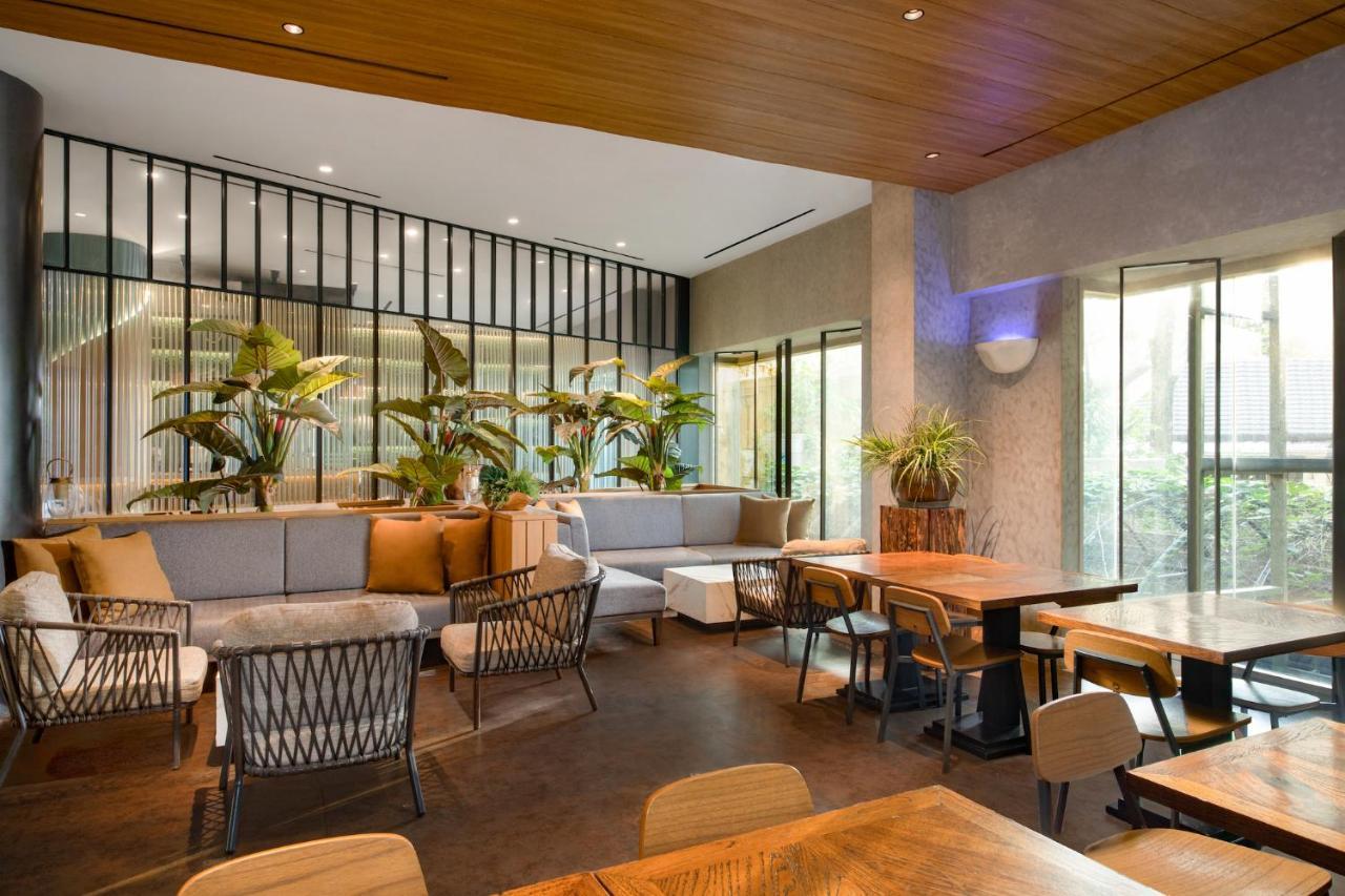 Oakwood Suites Kuningan Джакарта Екстер'єр фото