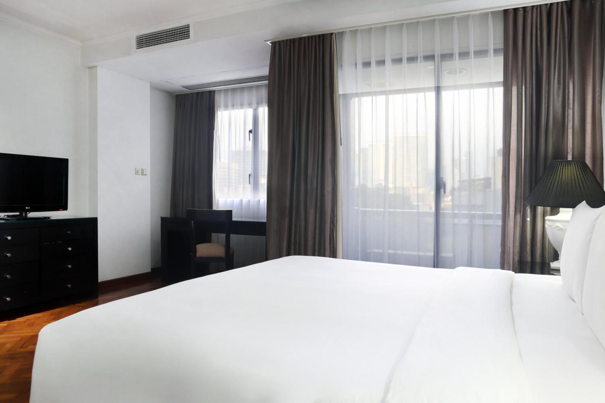 Oakwood Suites Kuningan Джакарта Екстер'єр фото