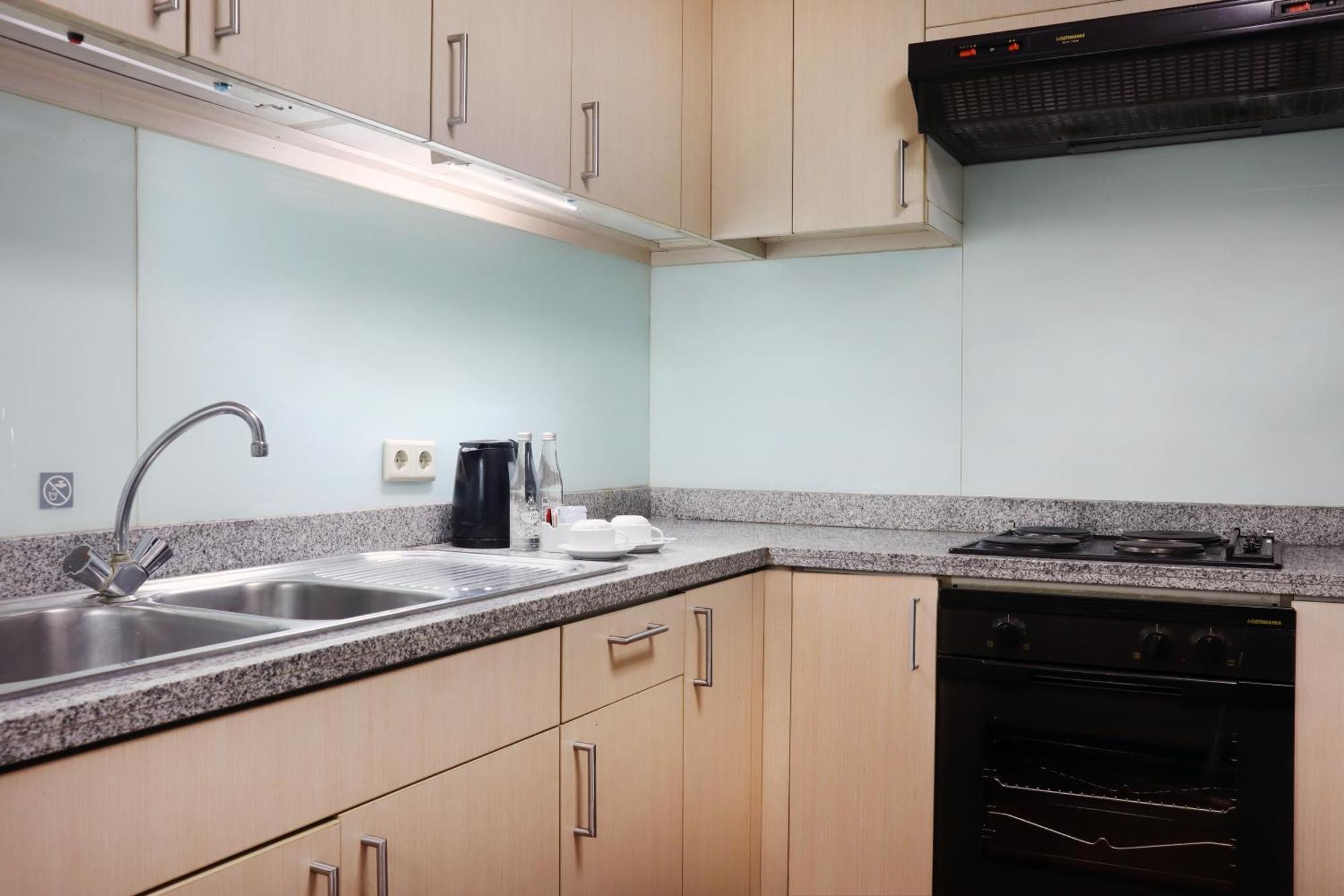 Oakwood Suites Kuningan Джакарта Екстер'єр фото